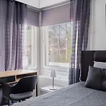 Rauhallinen Rivitalon Paeaety Apartment