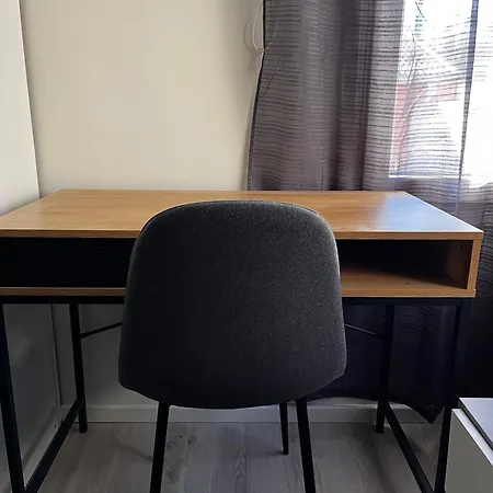 Rauhallinen Rivitalon Paeaety アパート