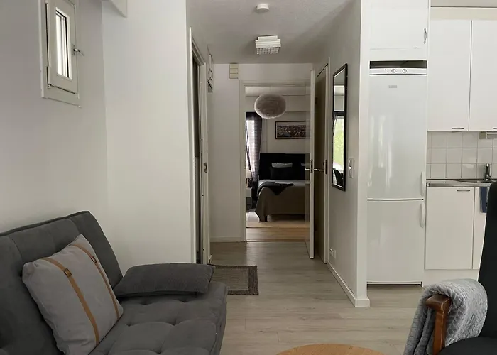 아파트 Rauhallinen Rivitalon Paeaety